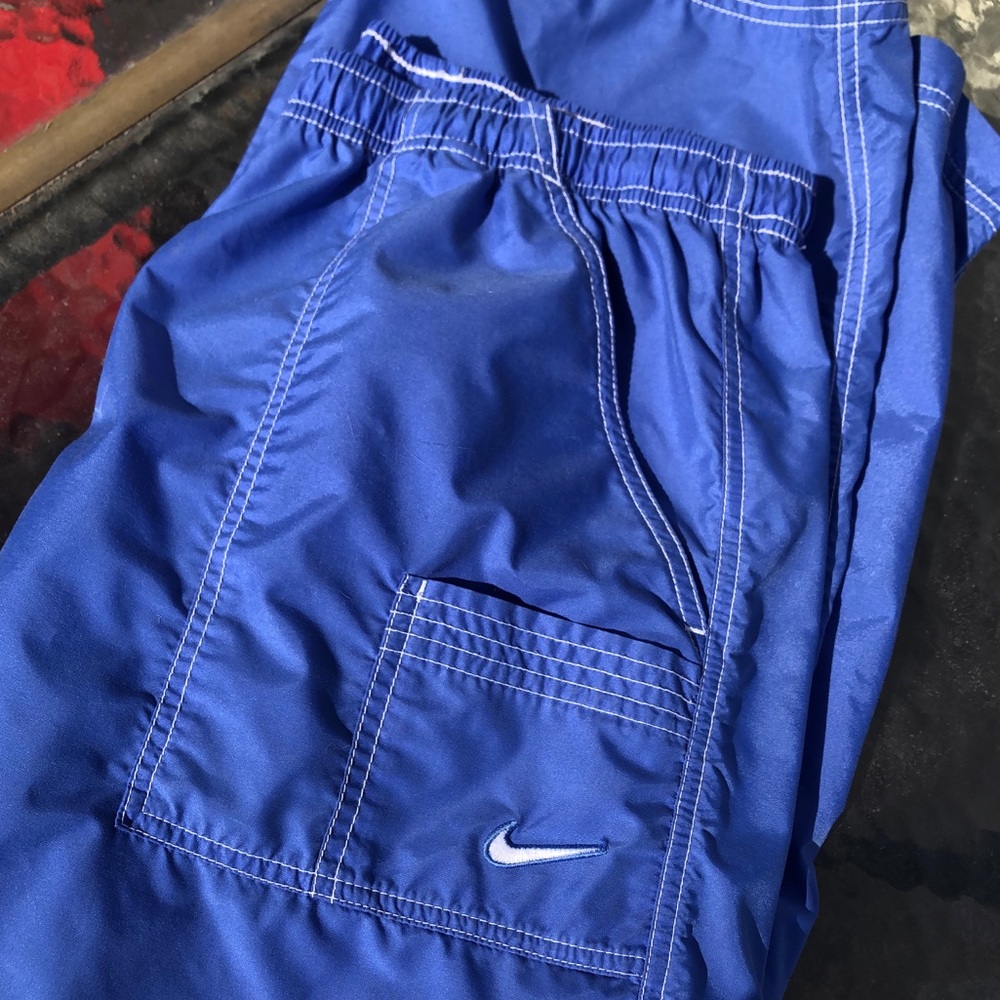 Nike Scrub Bottoms